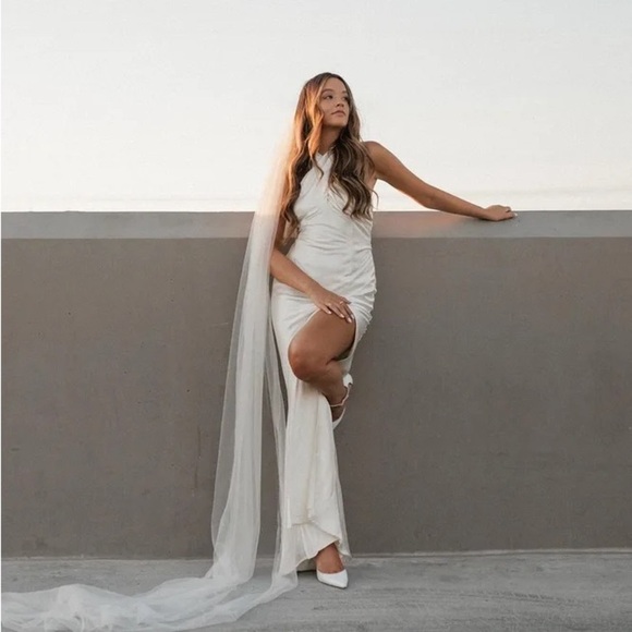 Start of Forever Ivory Satin Halter Mermaid Maxi Dress Small - Picture 3 of 13